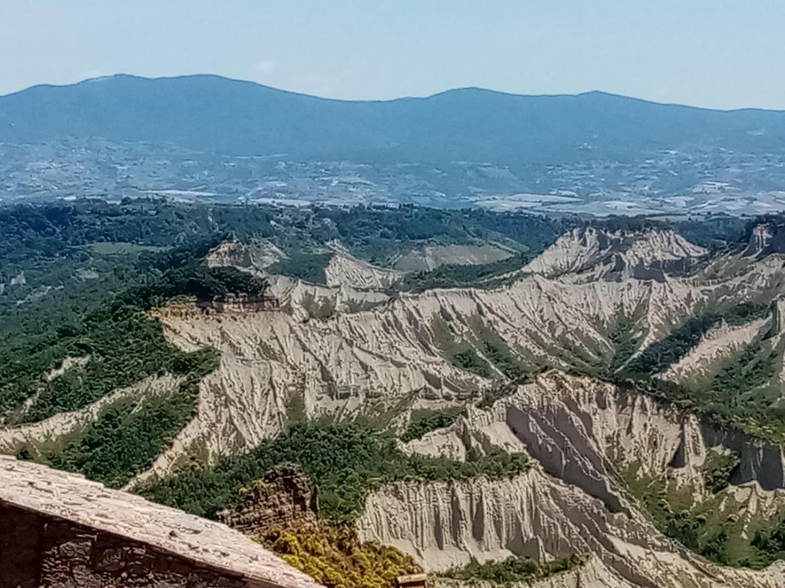 Il Vento E La Ginestra Lejlighed Bagnoregio Eksteriør billede